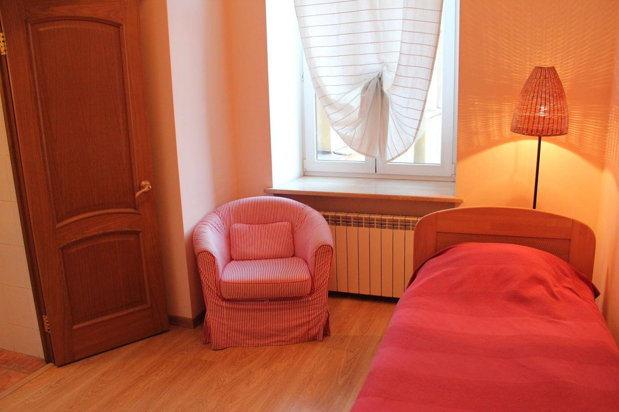 Randhouse Morskaya B&B