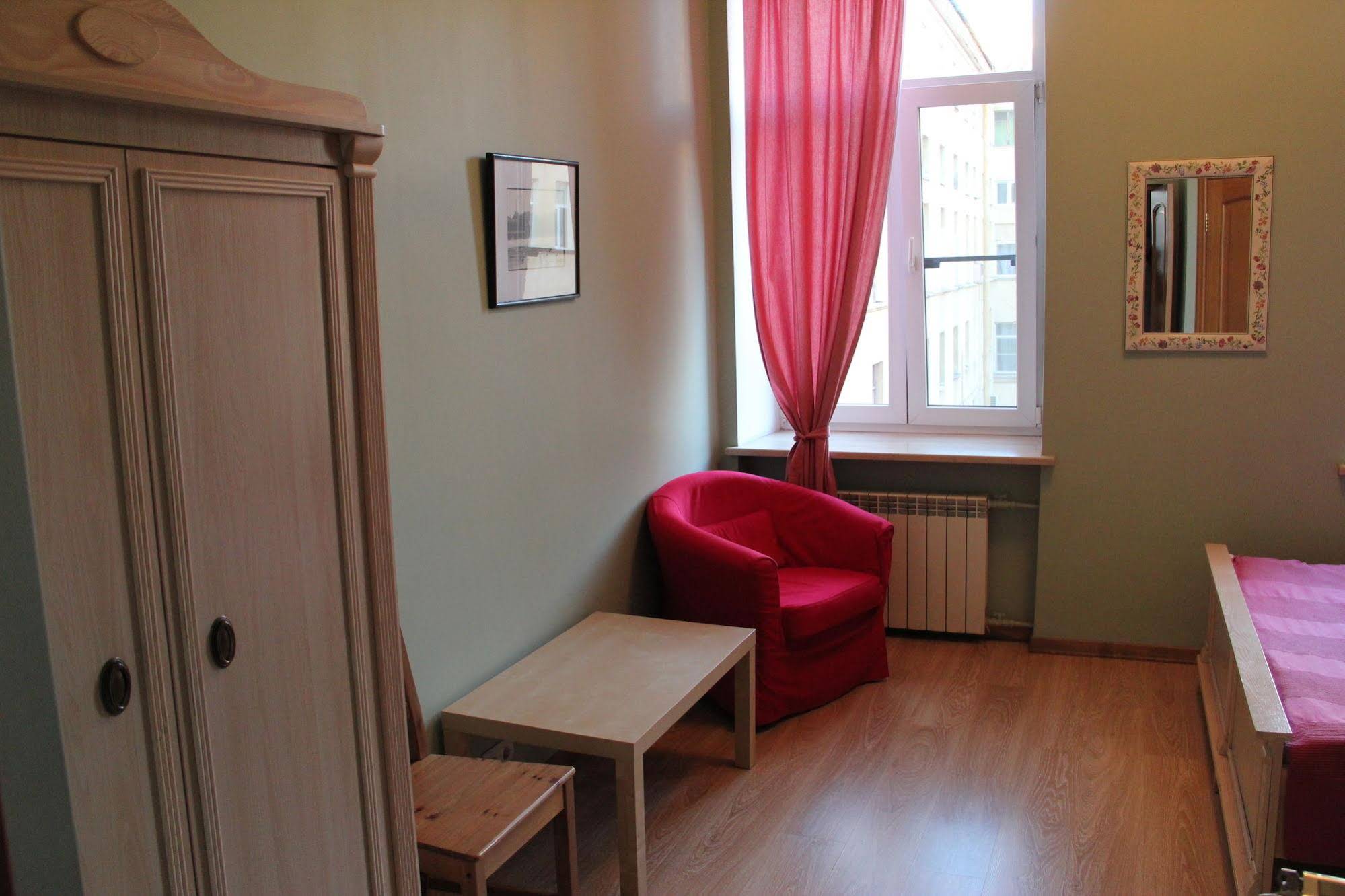 Randhouse Morskaya B&B