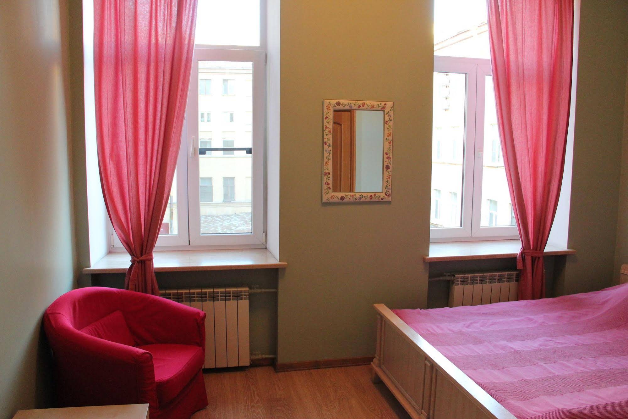 Randhouse Morskaya B&B