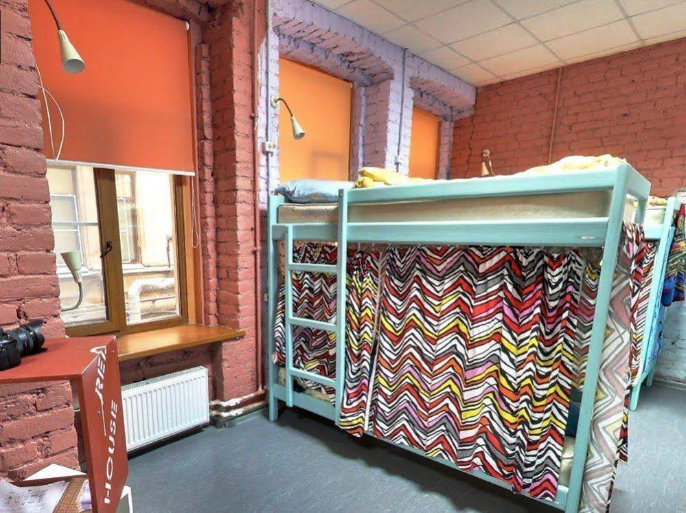 Red House Hostel
