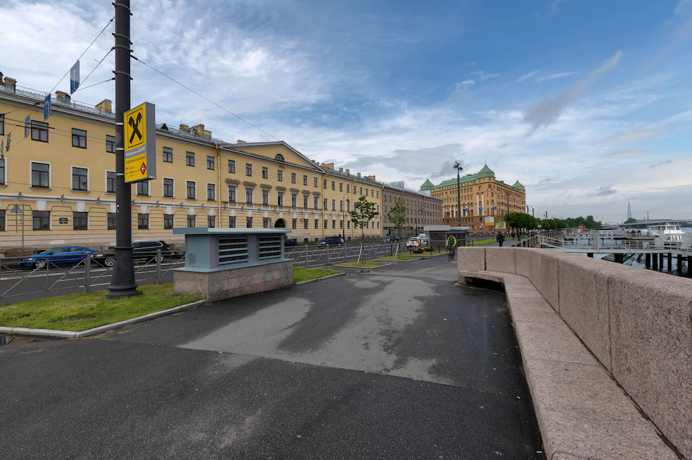 RentalSPb on Makarova embankment
