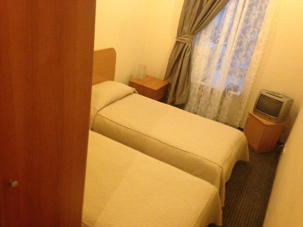Rinaldi at Nevsky 105