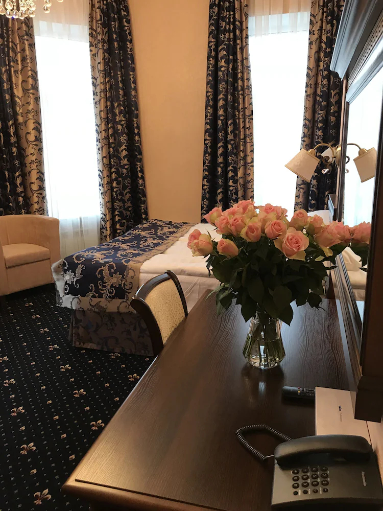 Sapphire Hotel