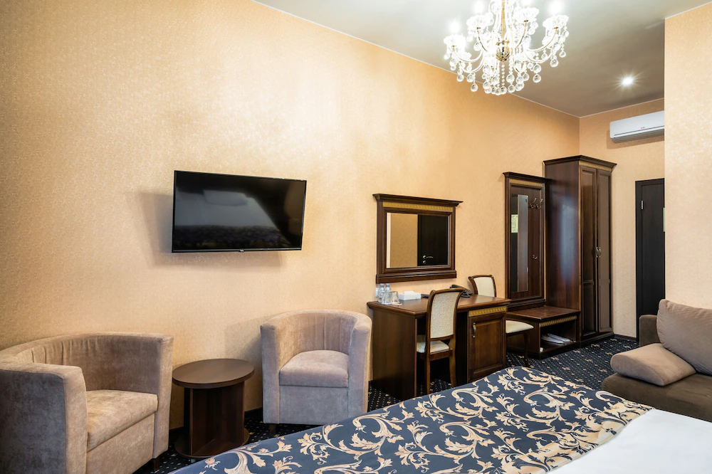 Sapphire Hotel