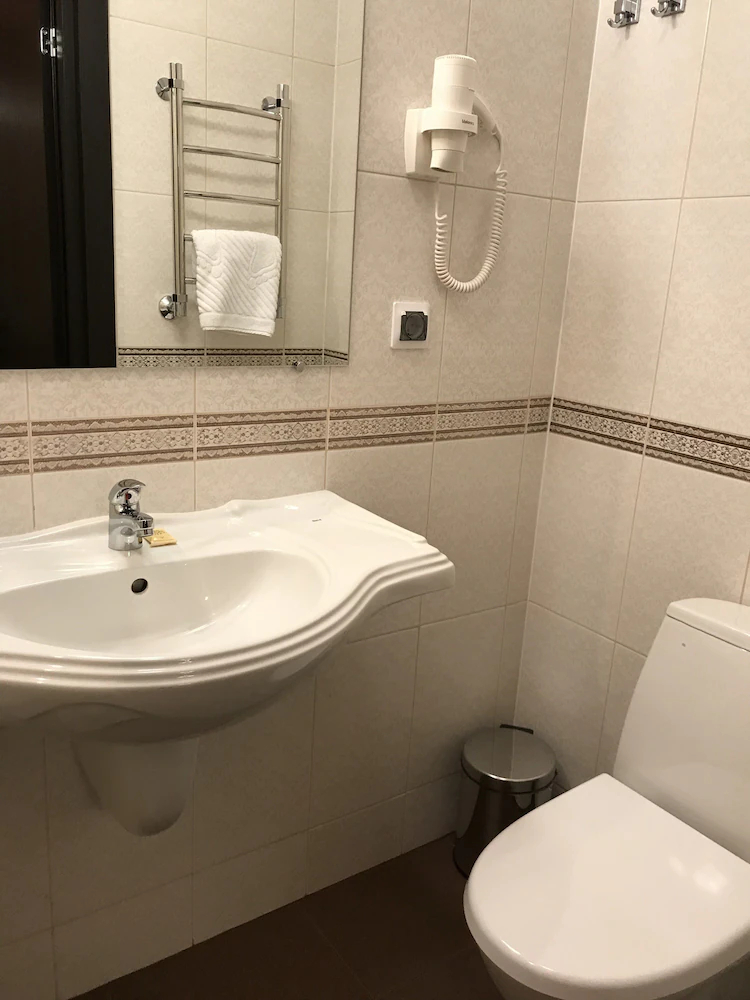 Sapphire Hotel