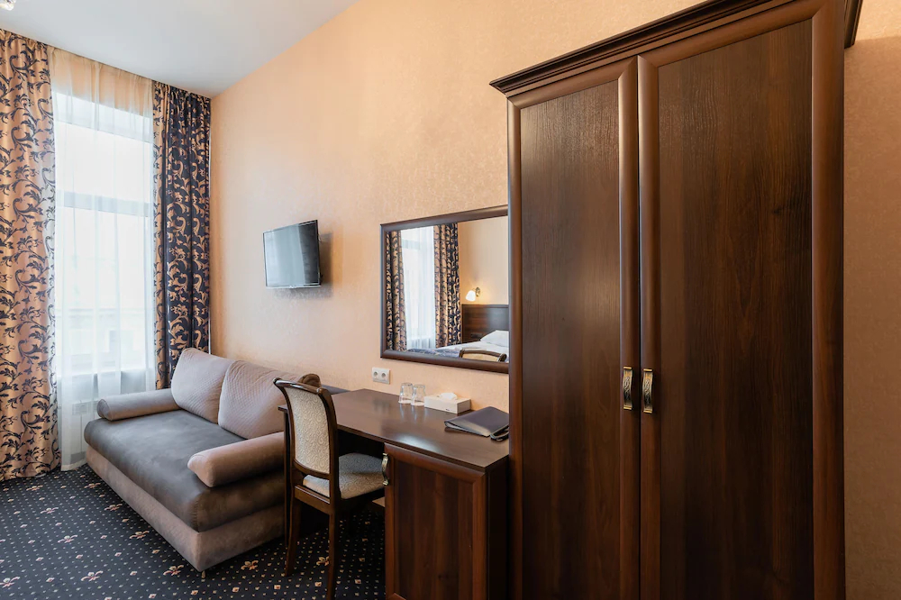 Sapphire Hotel