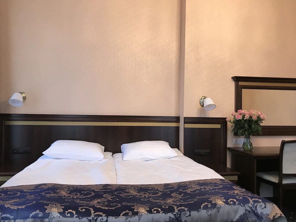 Sapphire Hotel