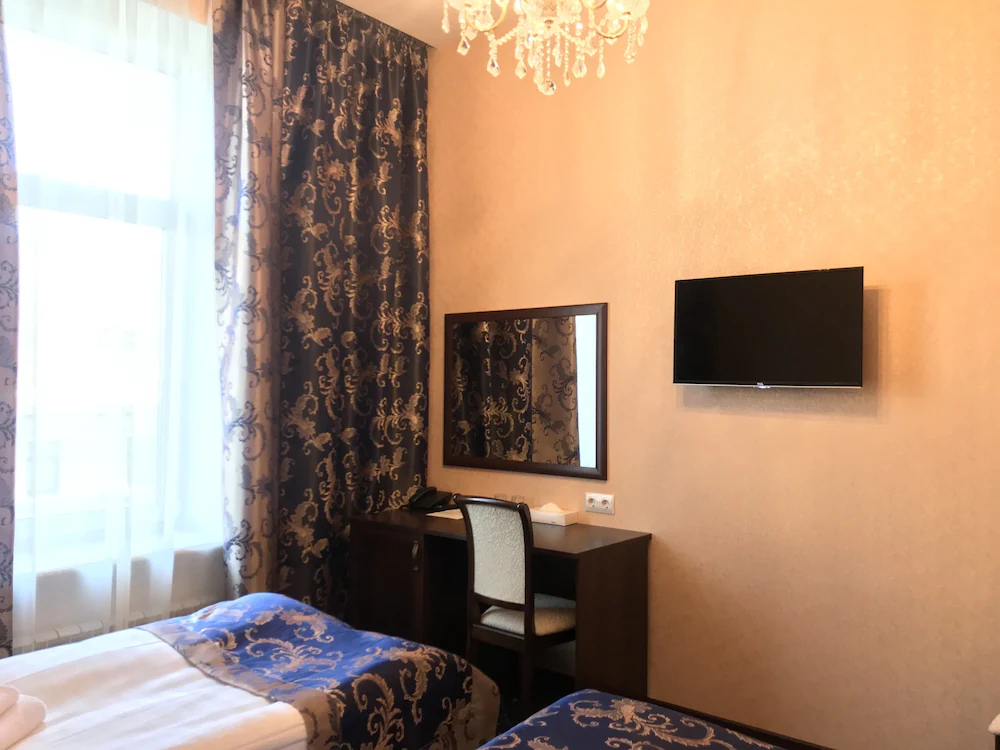 Sapphire Hotel