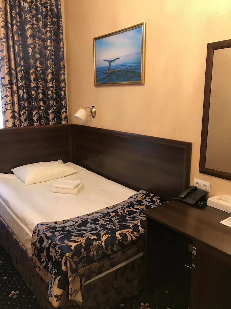 Sapphire Hotel