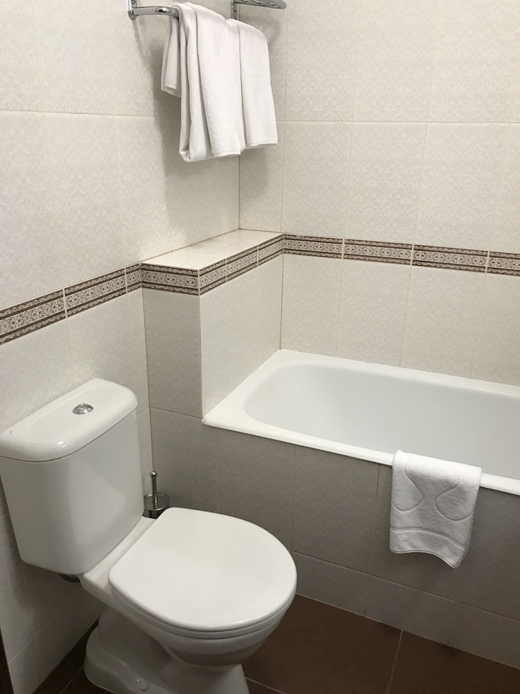Sapphire Hotel