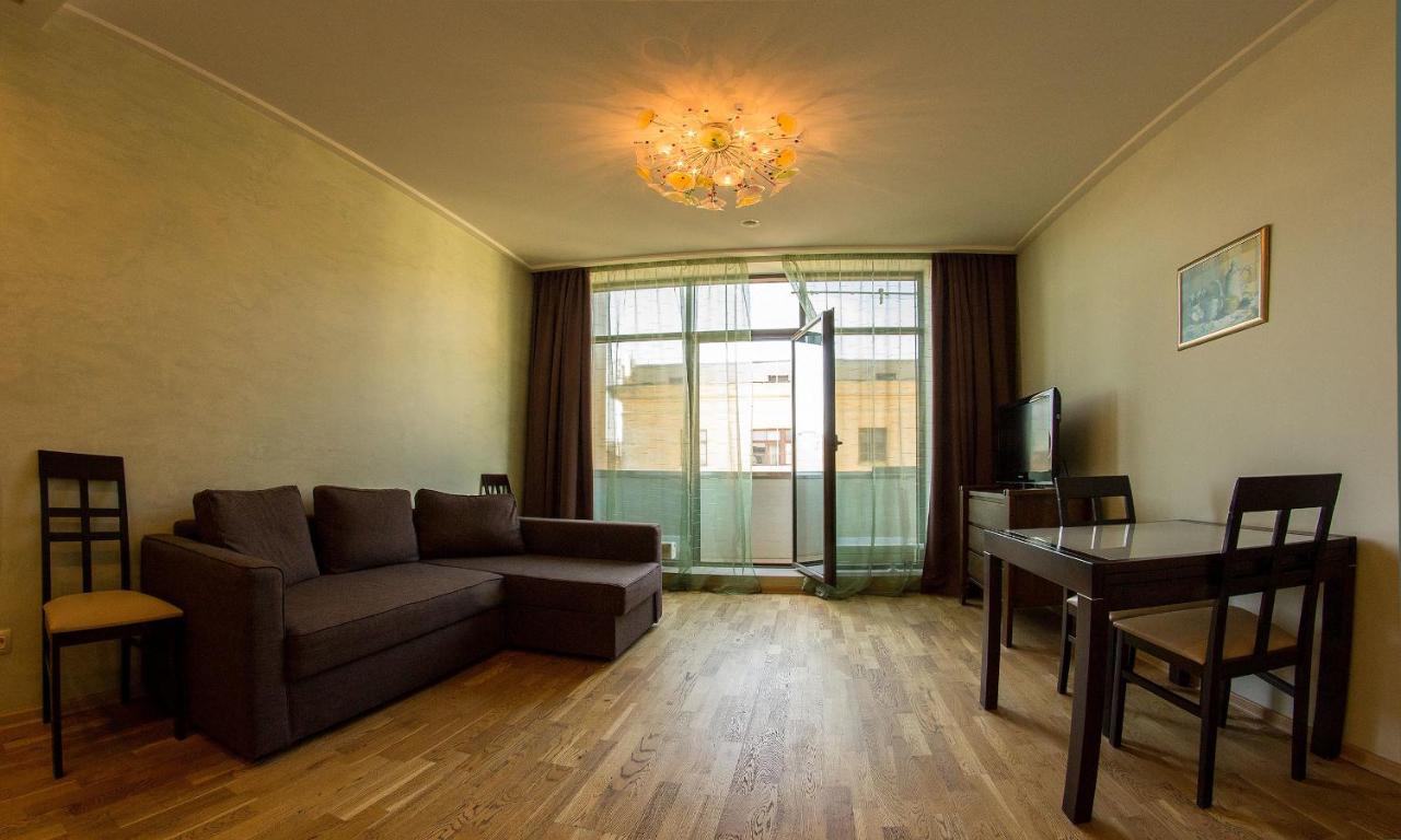 Sharf Hotel