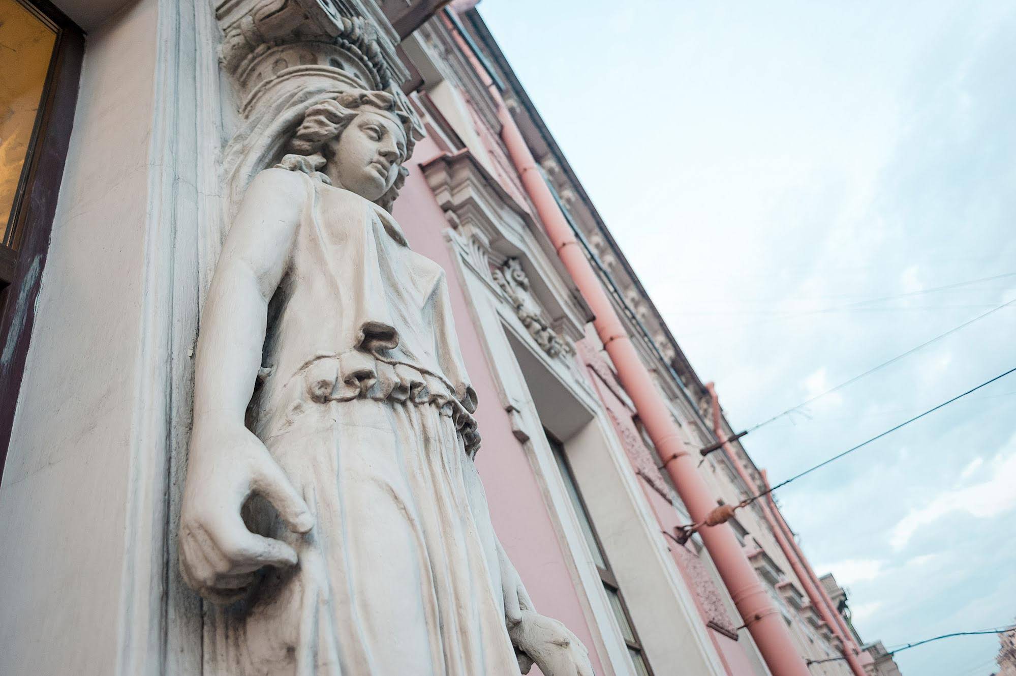 NEO on Nevsky
