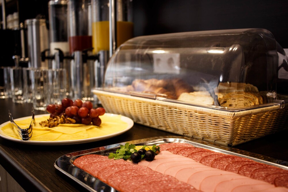 Sonata on Zagorodnom