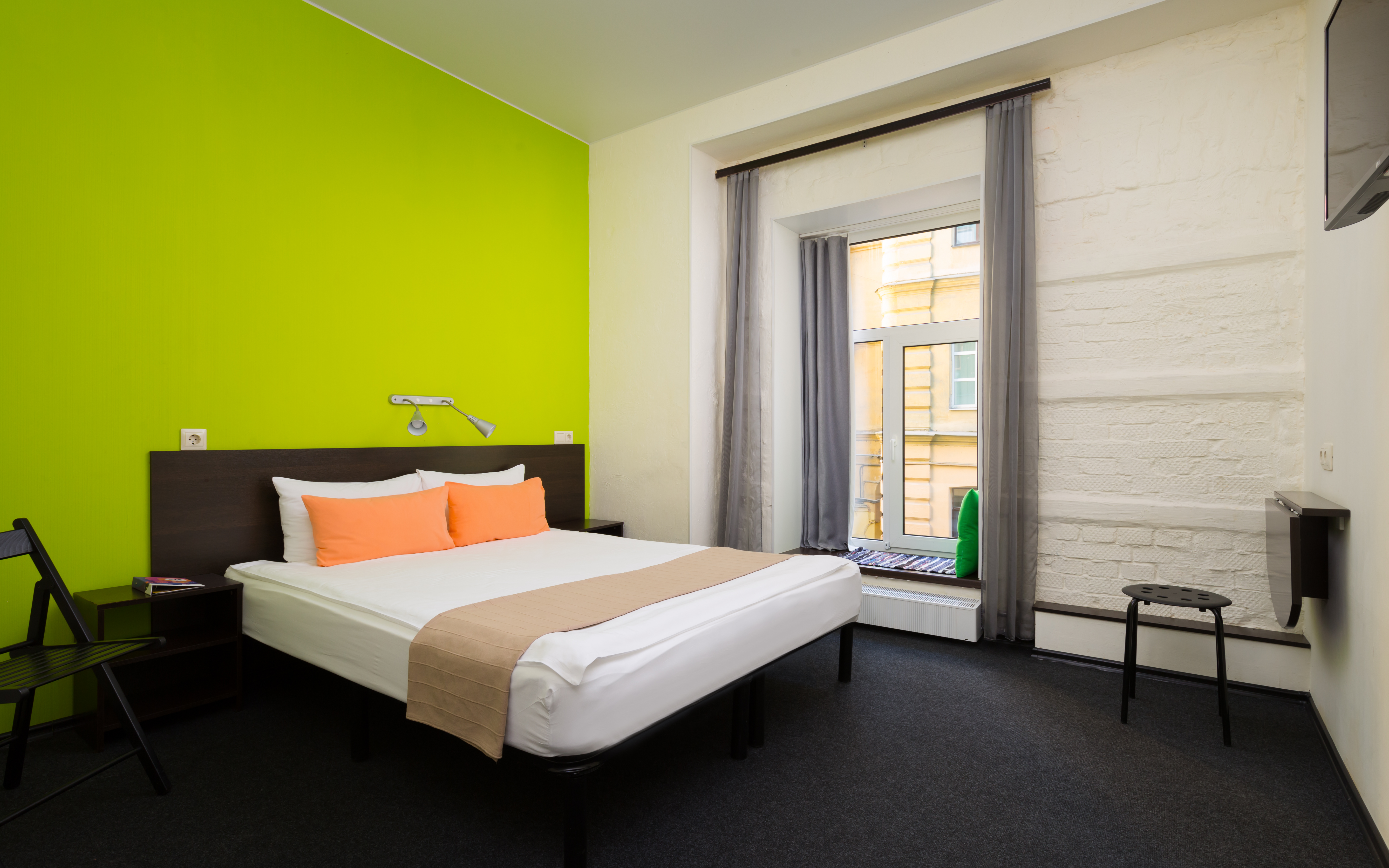 Station Hotel A1