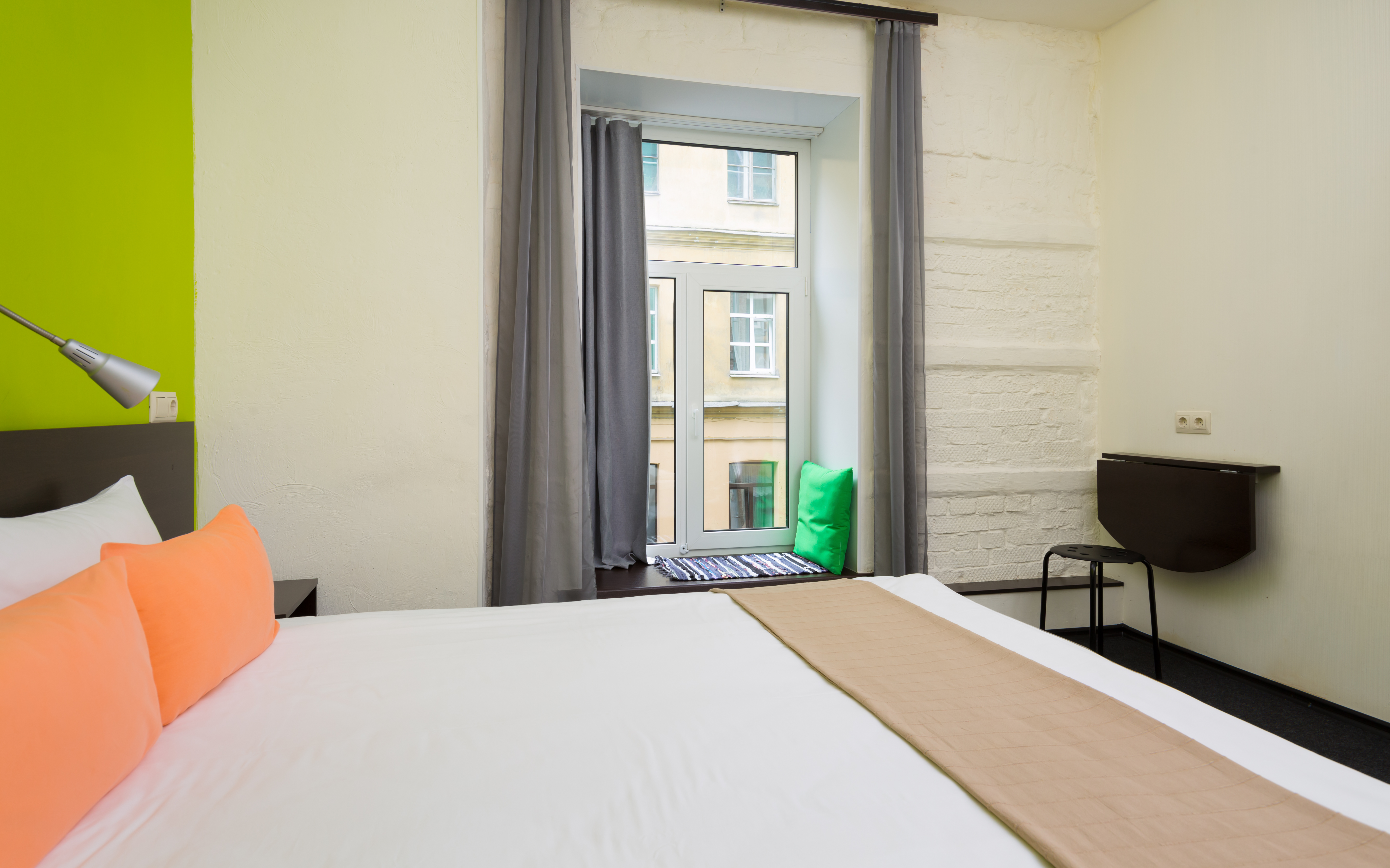 Station Hotel A1