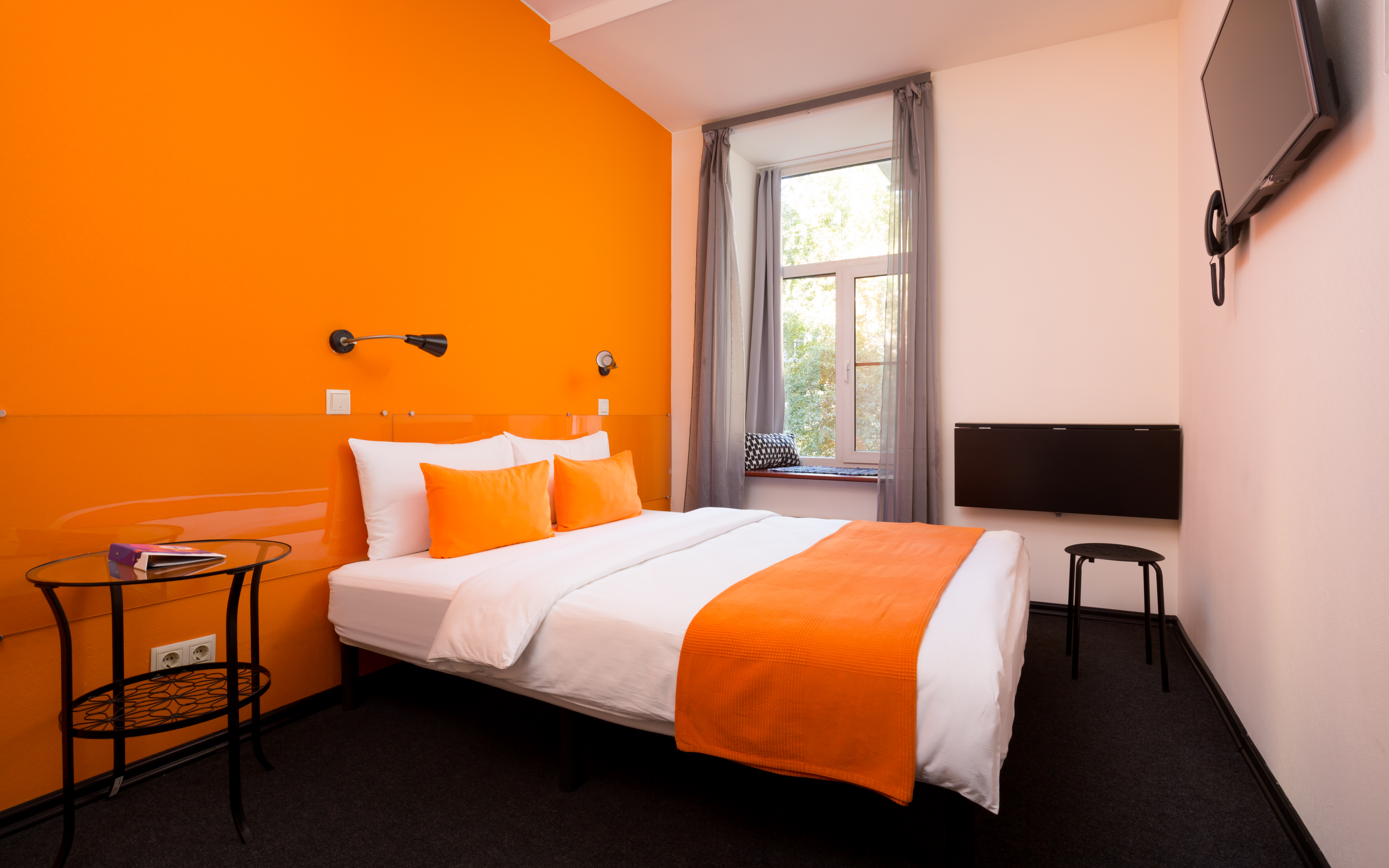 Station Hotel L1