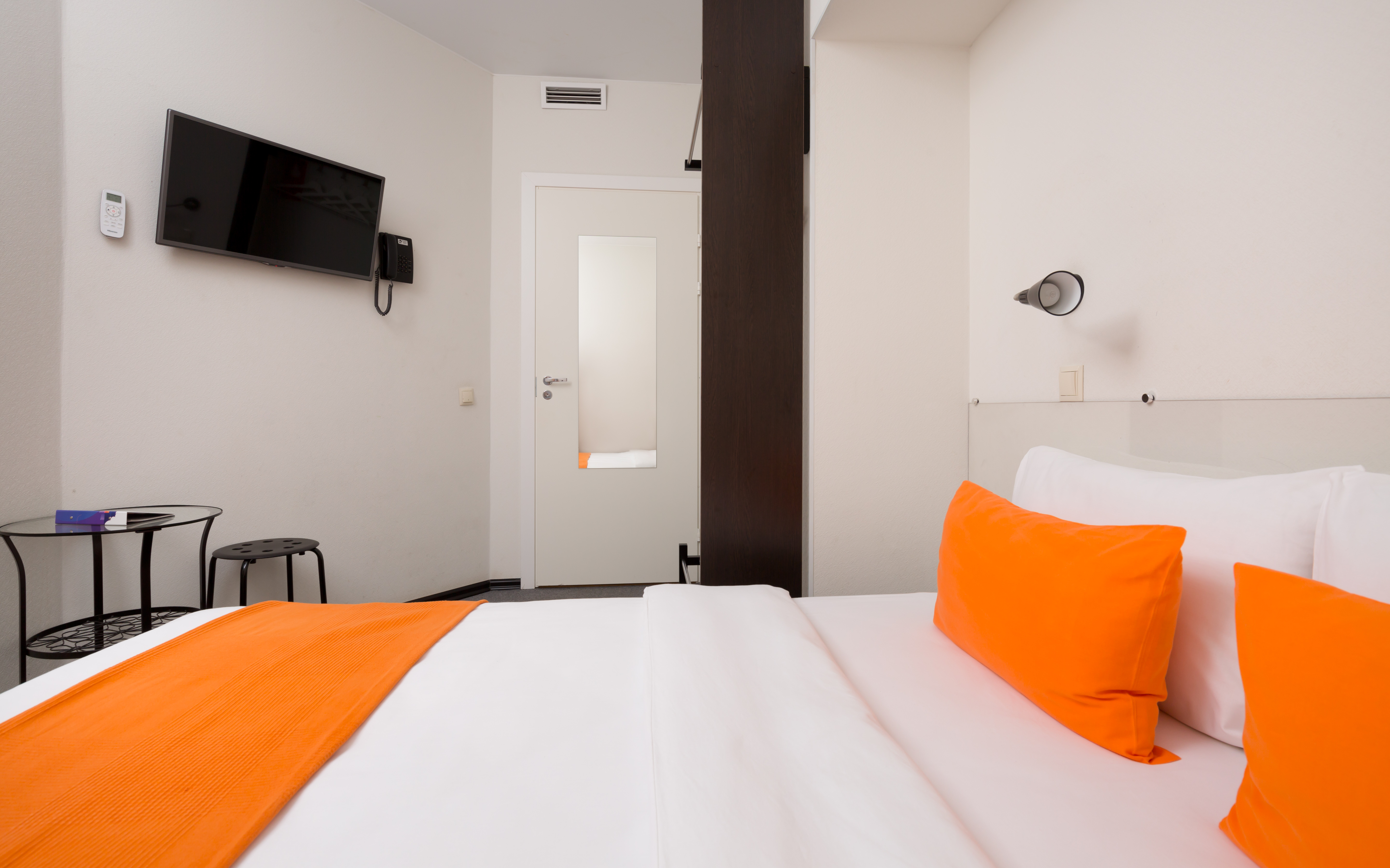 Station Hotel L1