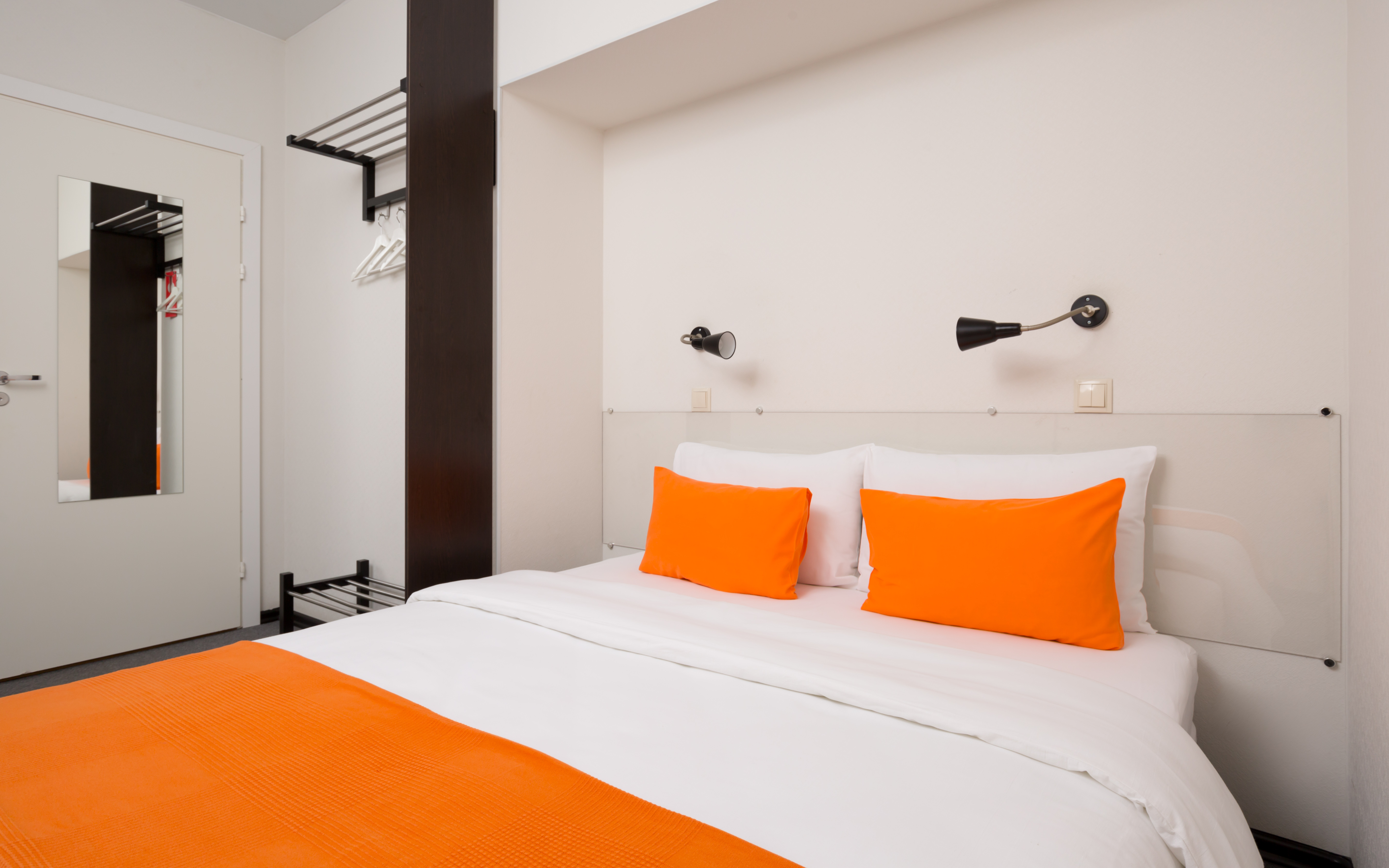 Station Hotel L1