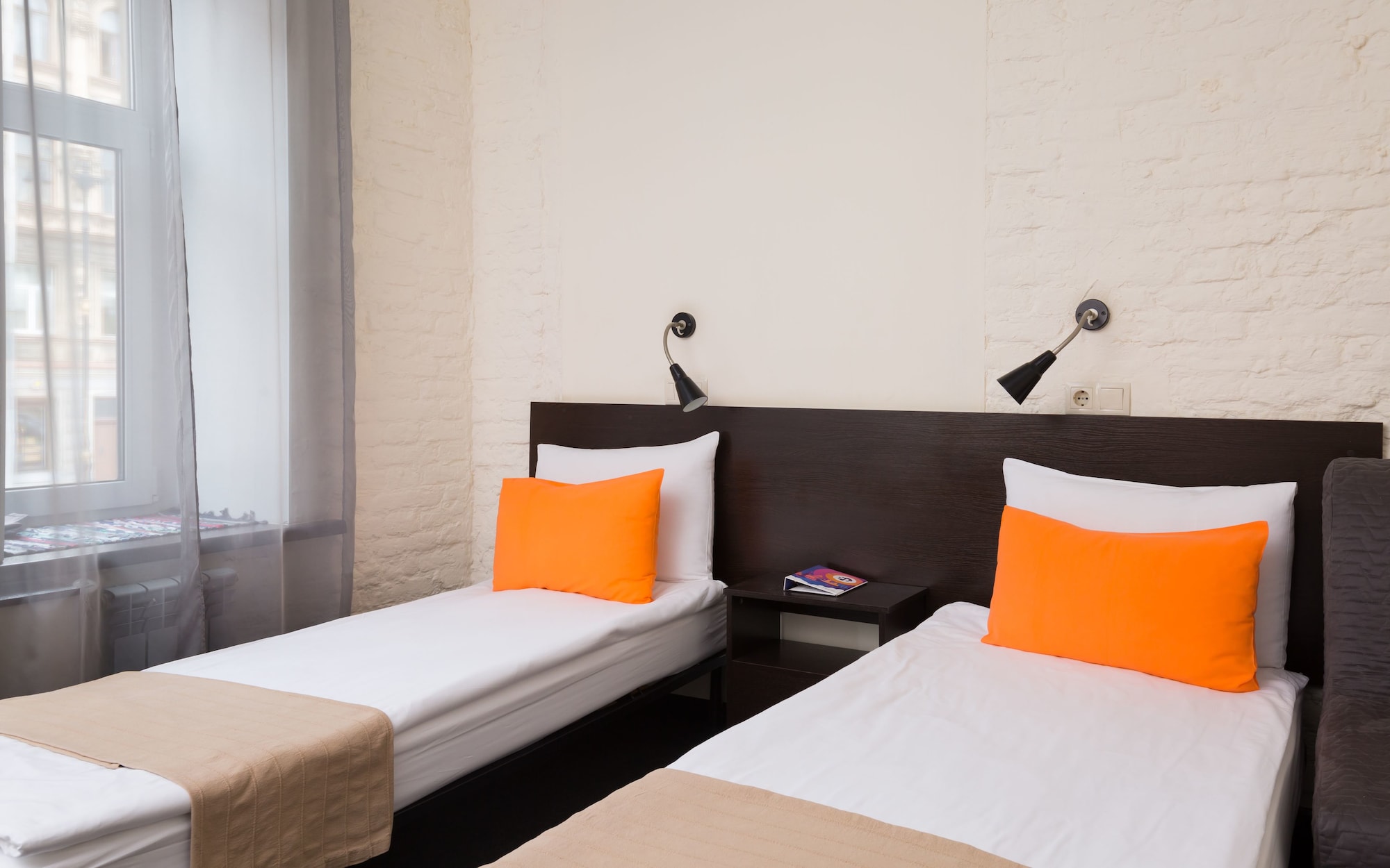 Station Hotel M19