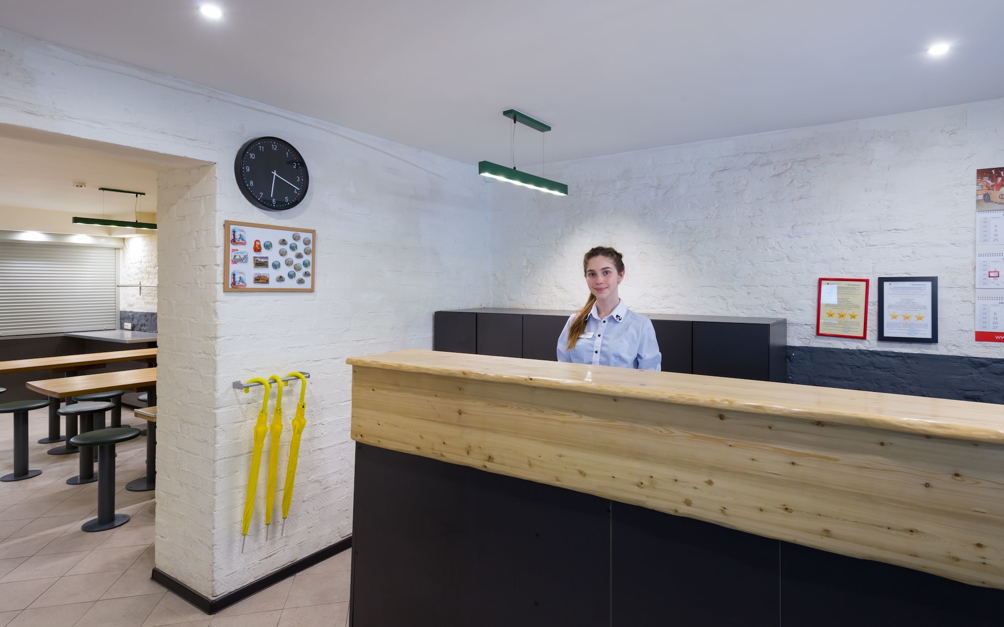 Station Hotel M19
