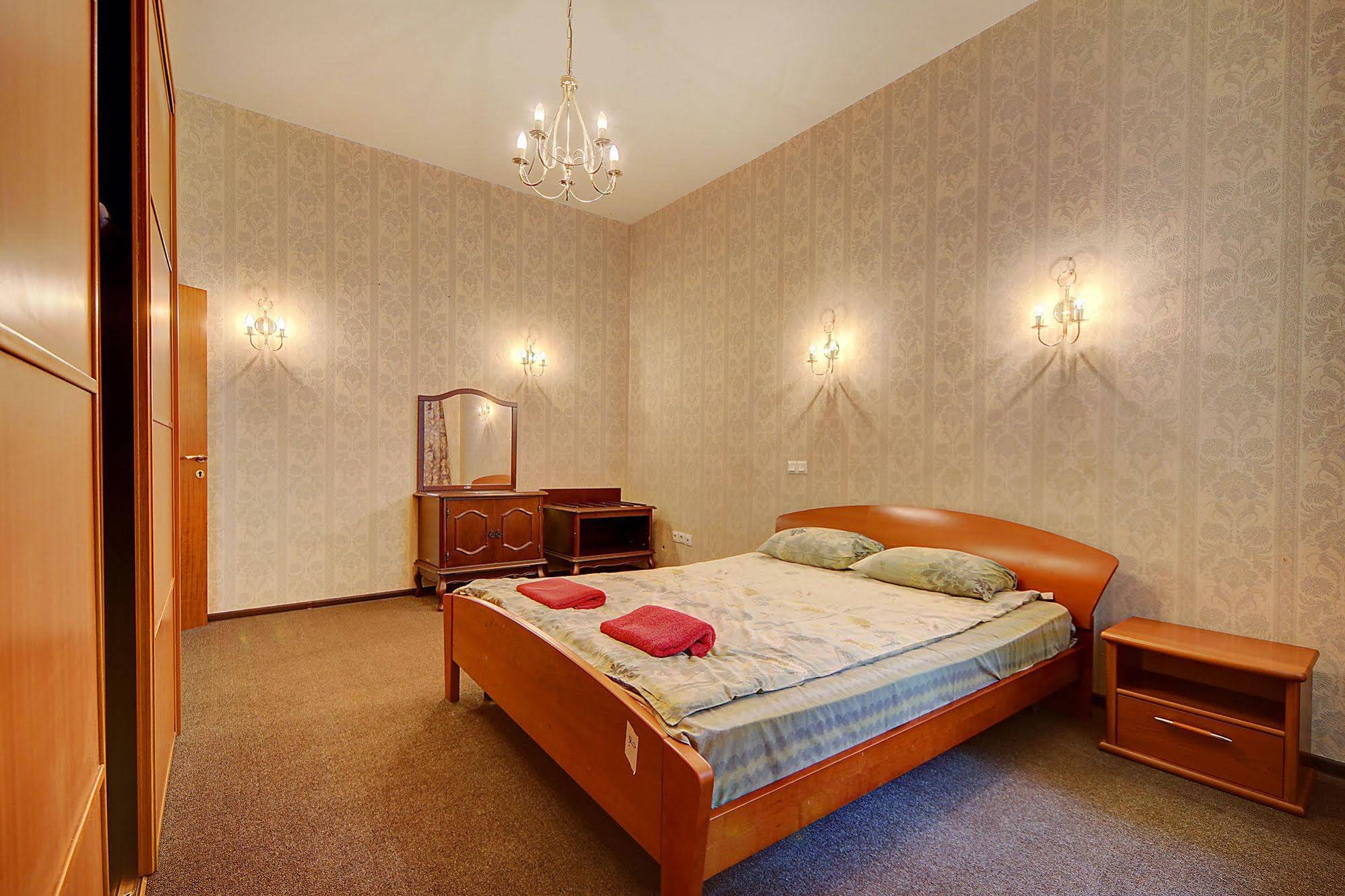 STN Apartments near Moscow Railway Station