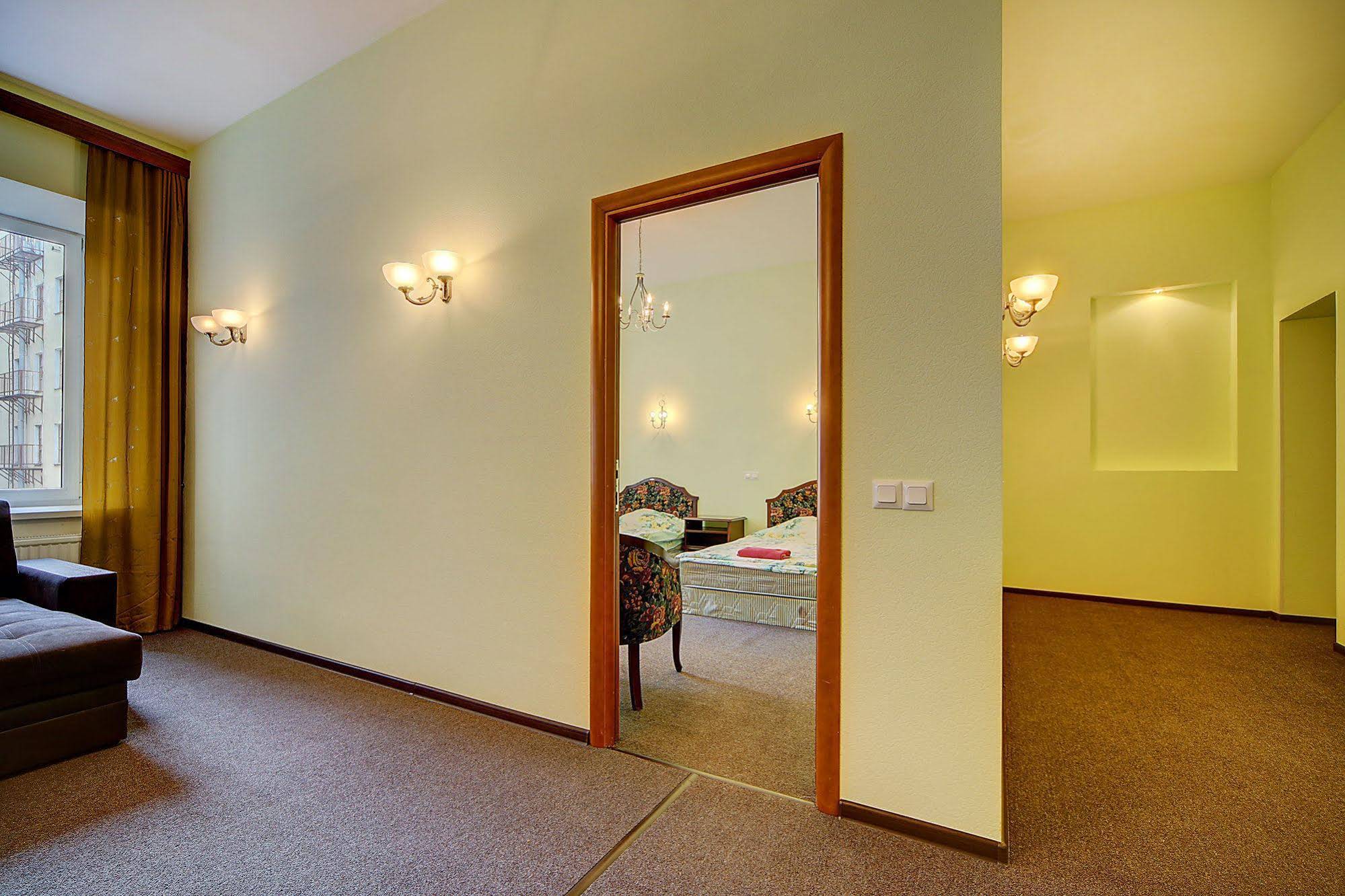 STN Apartments near Moscow Railway Station