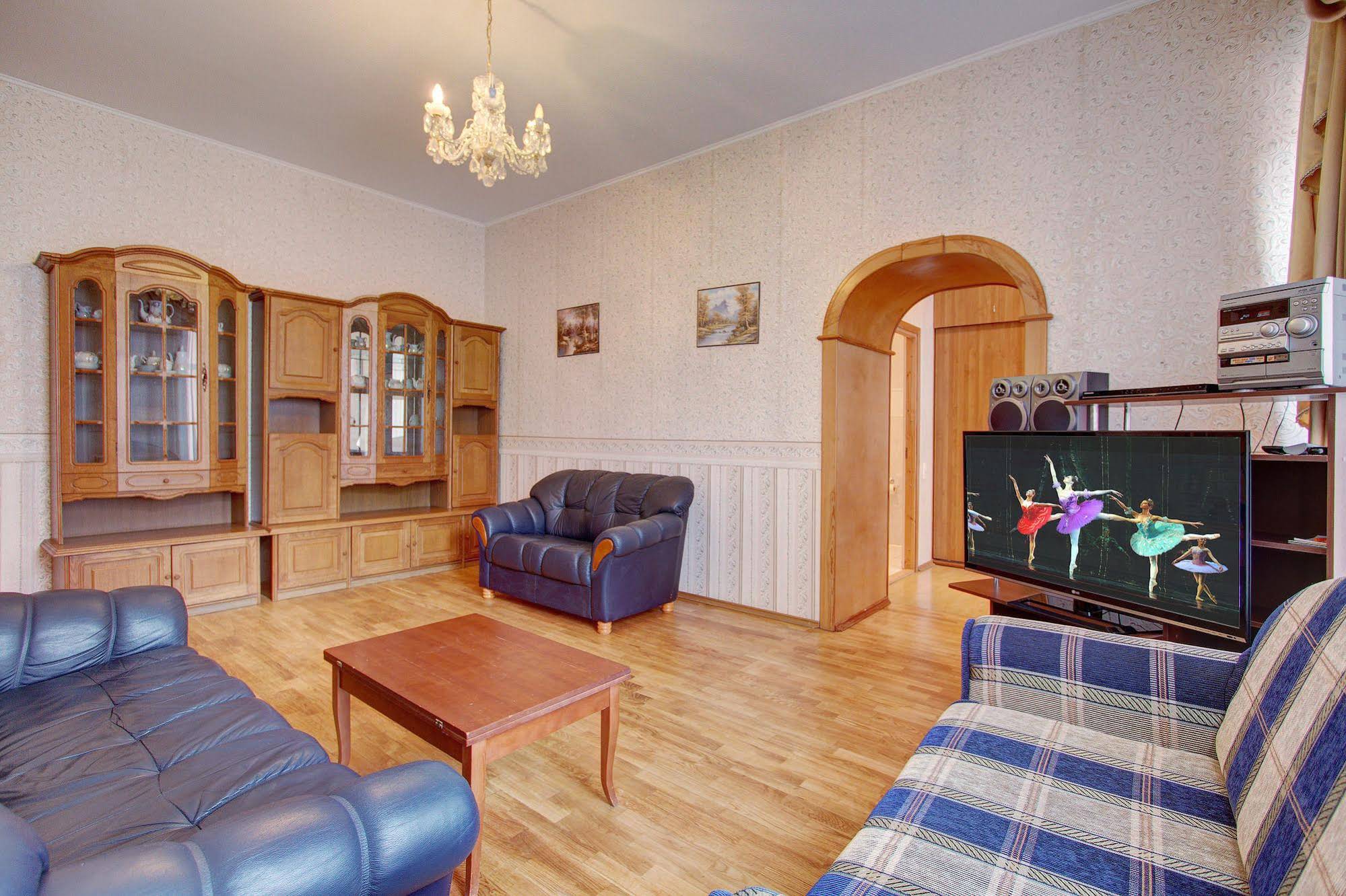 STN Apartments near Moscow Railway Station