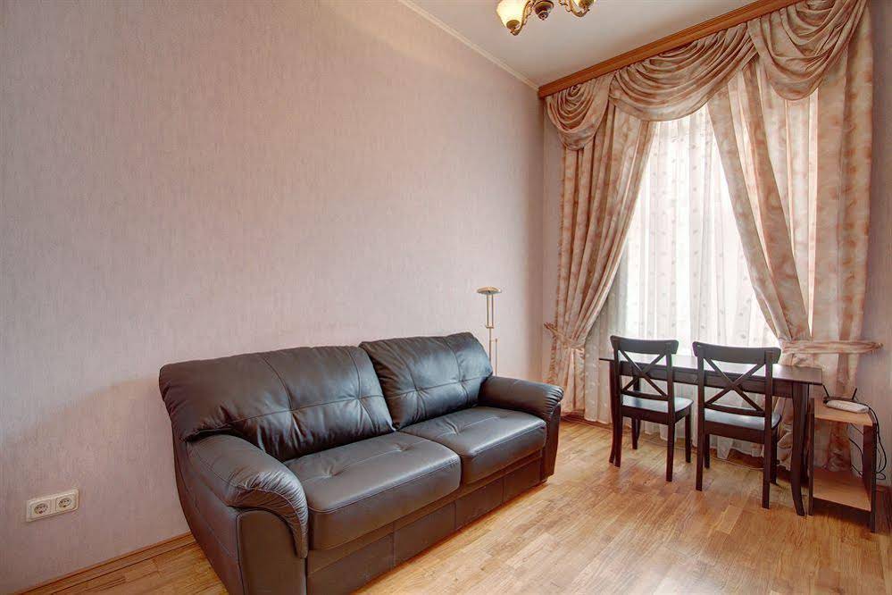 STN Apartments on Ploschad Vosstaniya