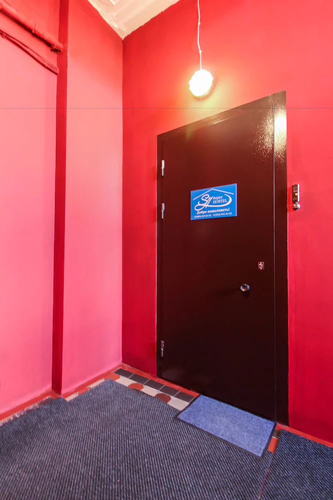 SuperHostel on Mayakovskogo 27