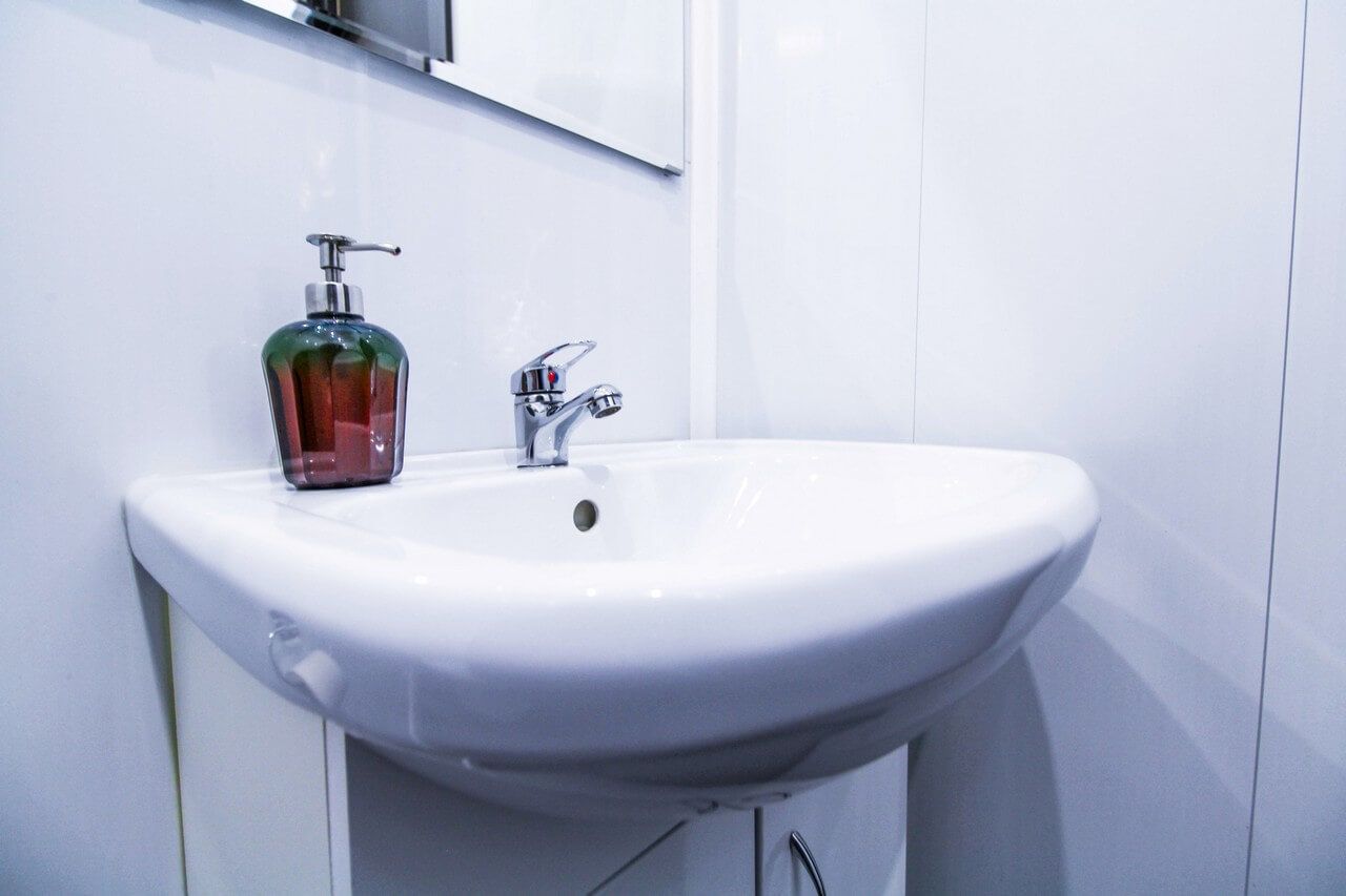 SuperHostel on Nevsky 130