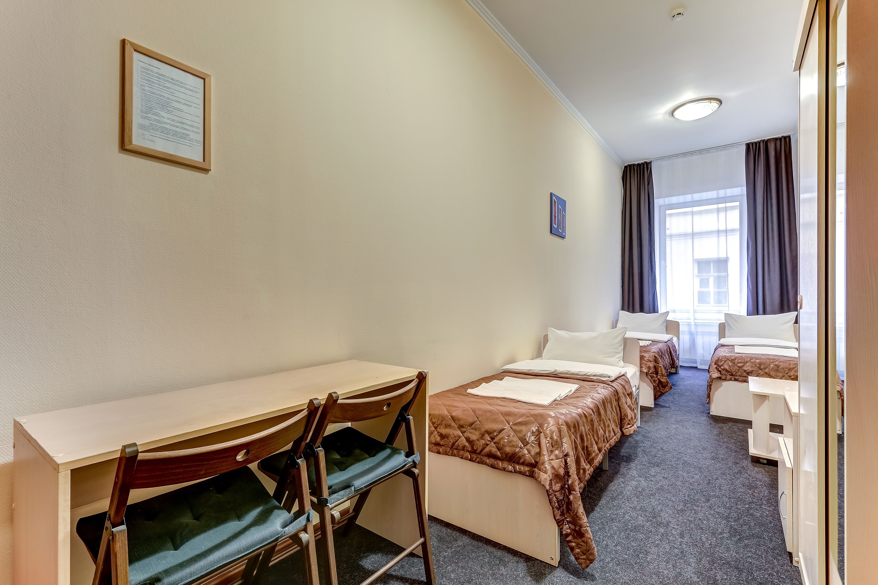 SuperHostel on Nevsky 130
