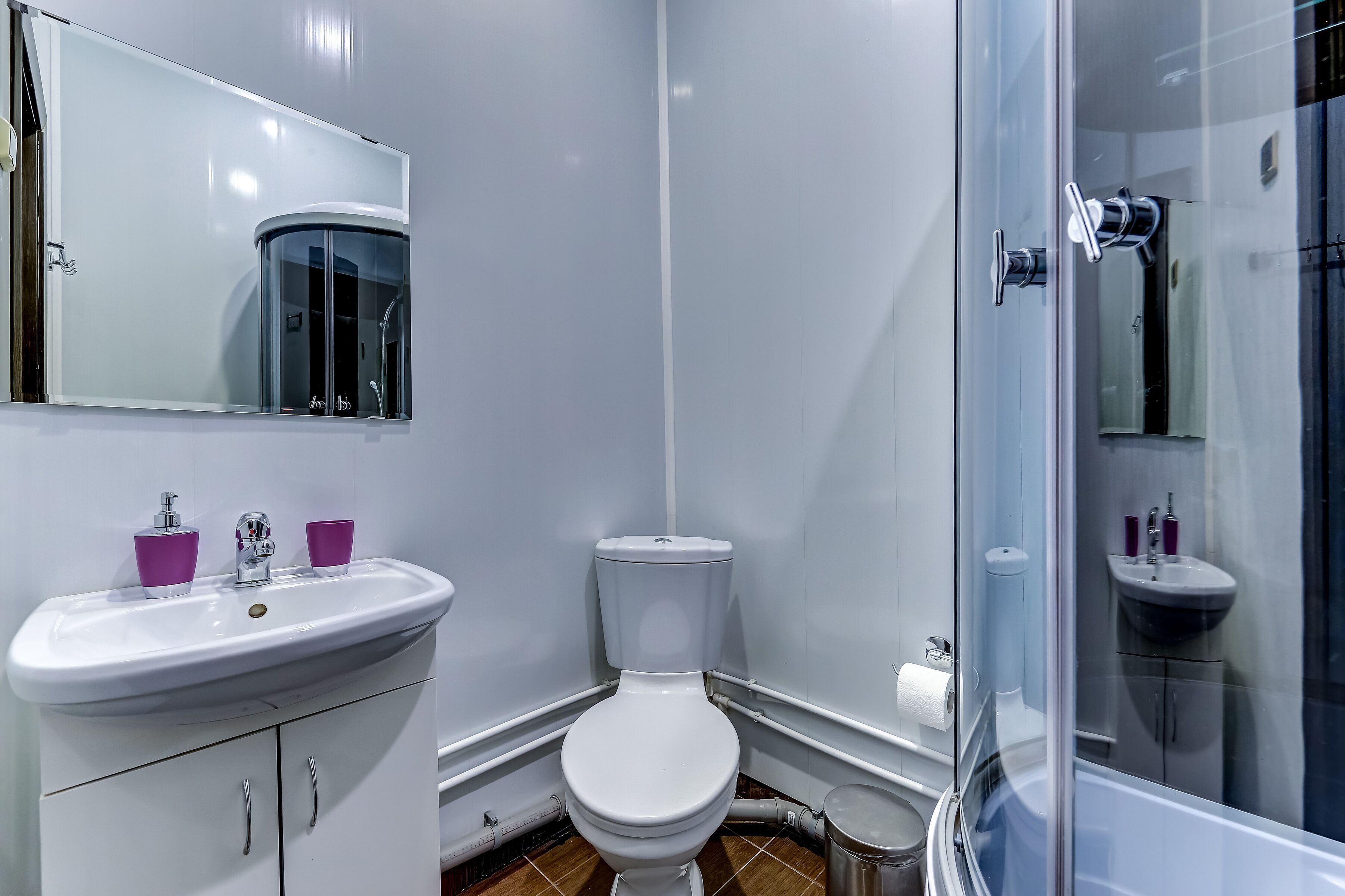 SuperHostel on Nevsky 130