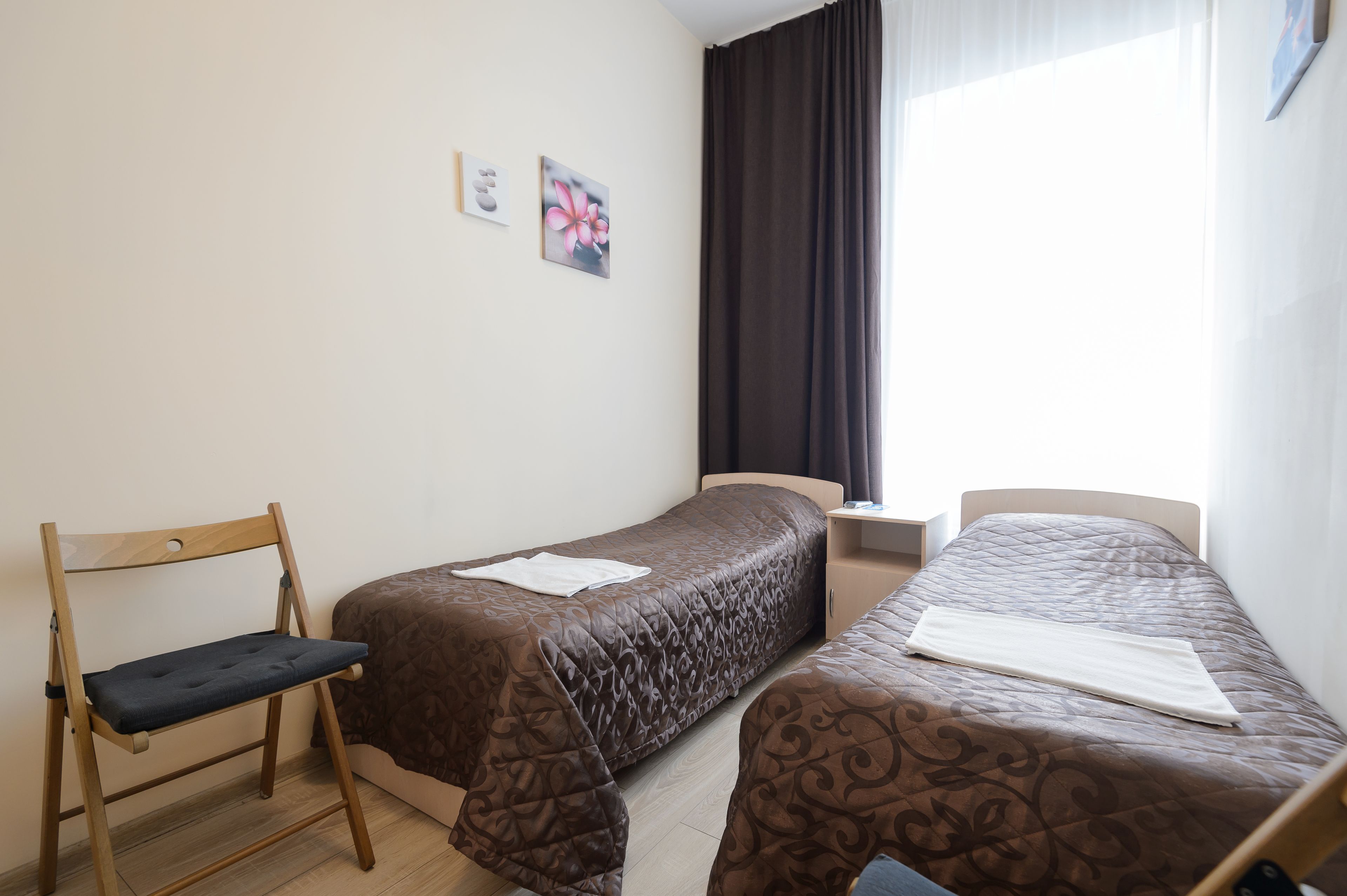SuperHostel on Nevsky 130