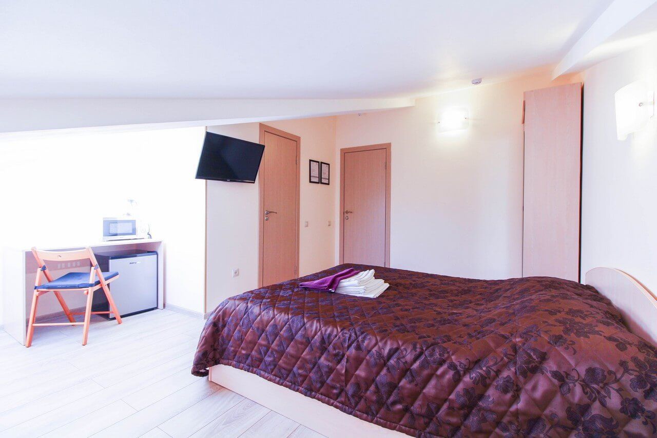 SuperHostel on Nevsky 130