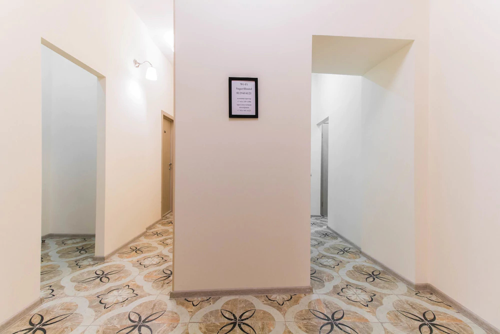 SuperHostel Pushkinskaya 14