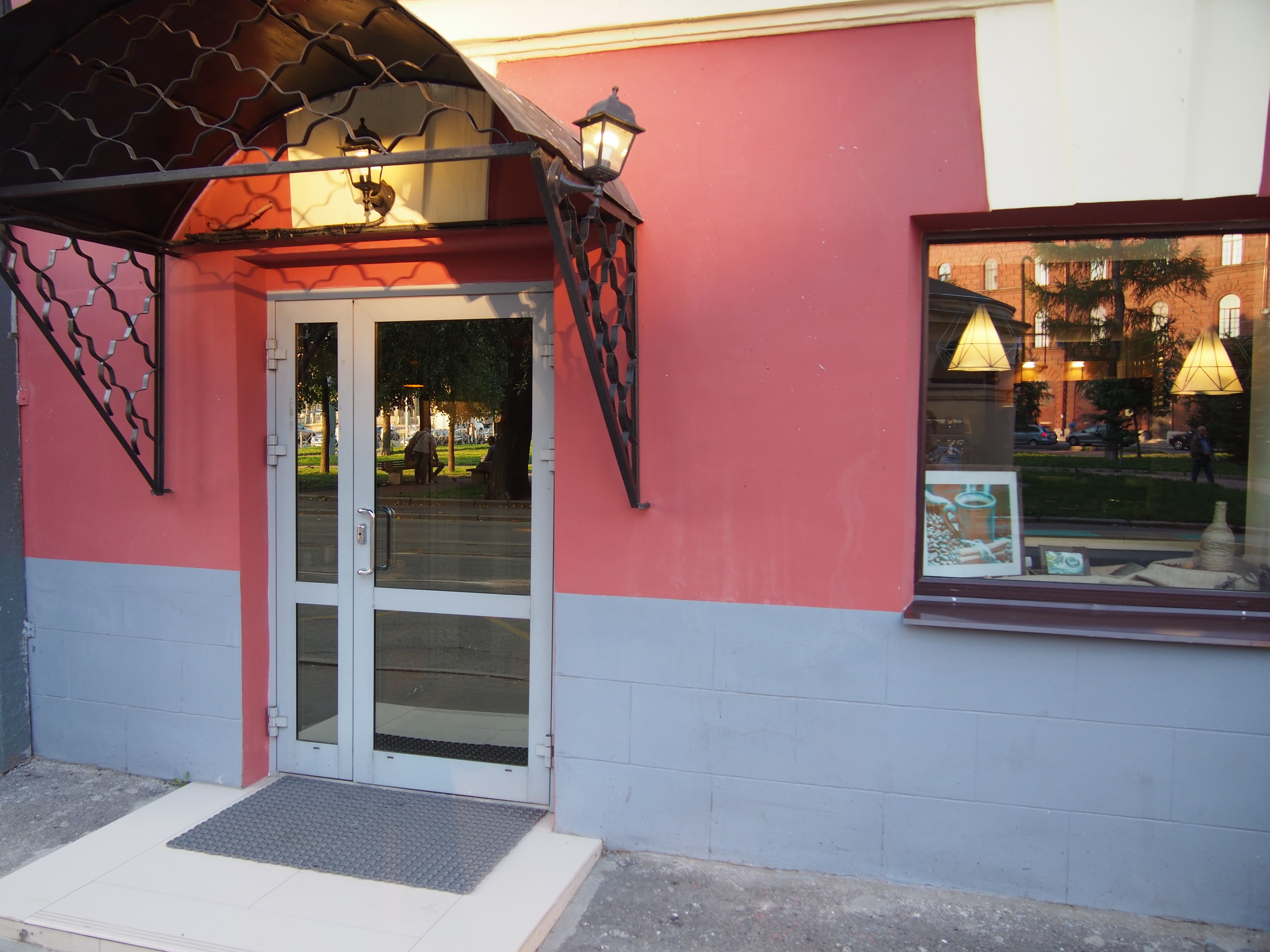 Three Rivers Hotel