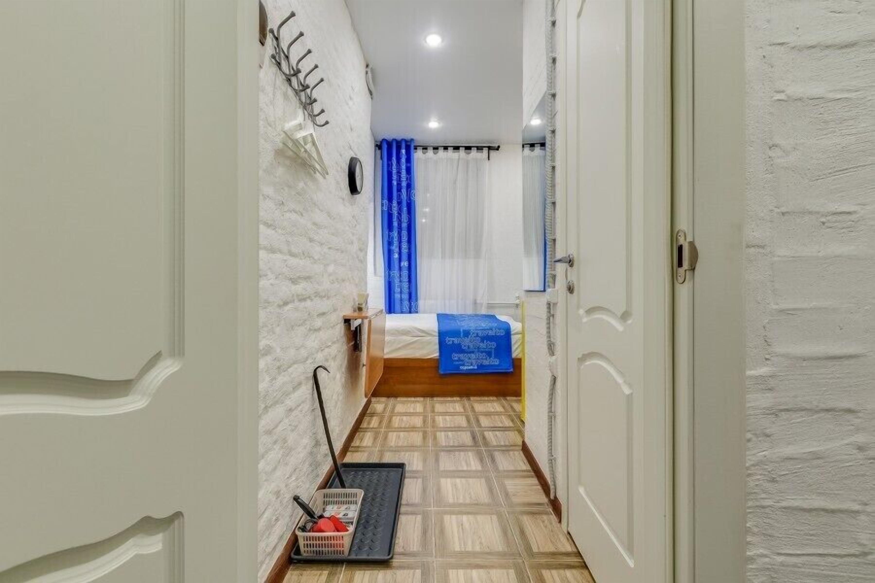 Travelto Fontanka 87