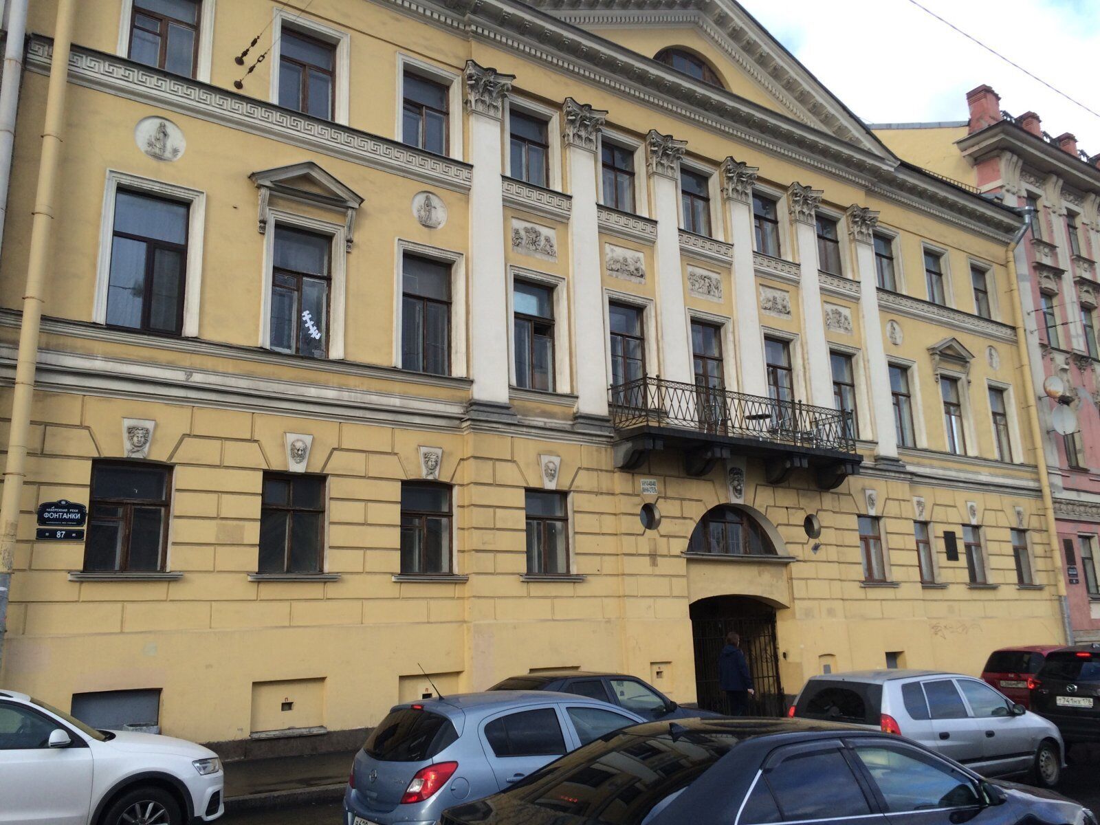 Travelto Fontanka 87