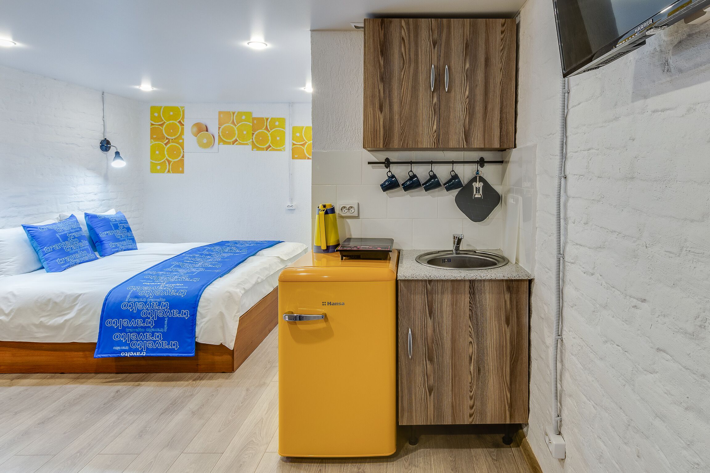 Travelto Fontanka 87