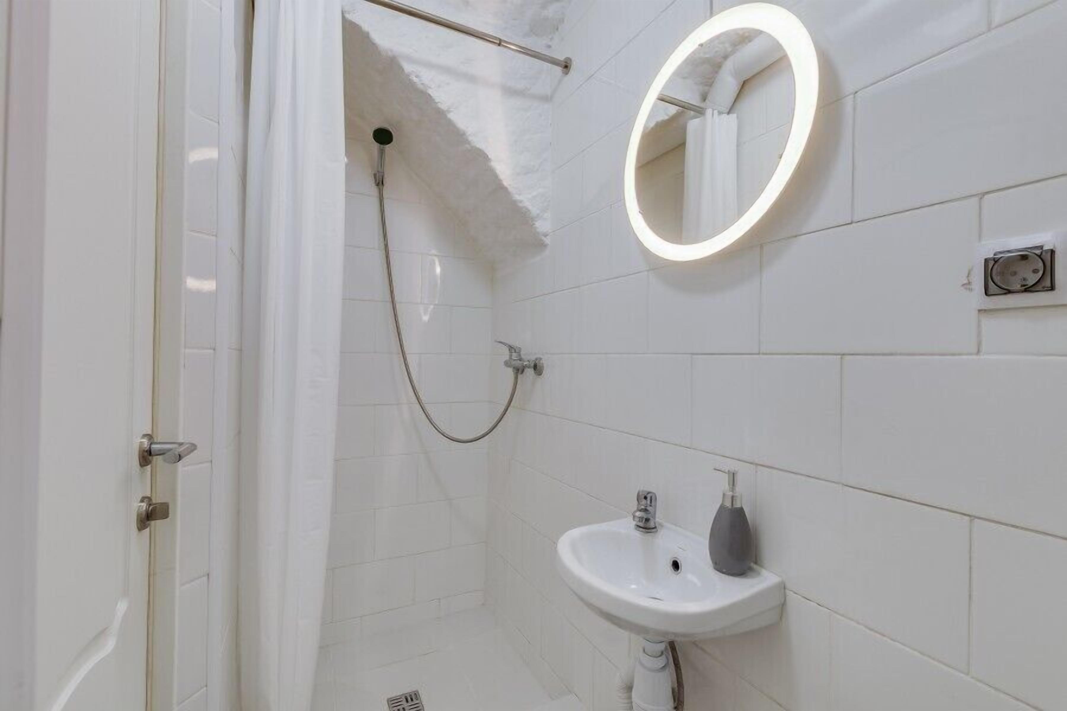 Travelto Fontanka 87