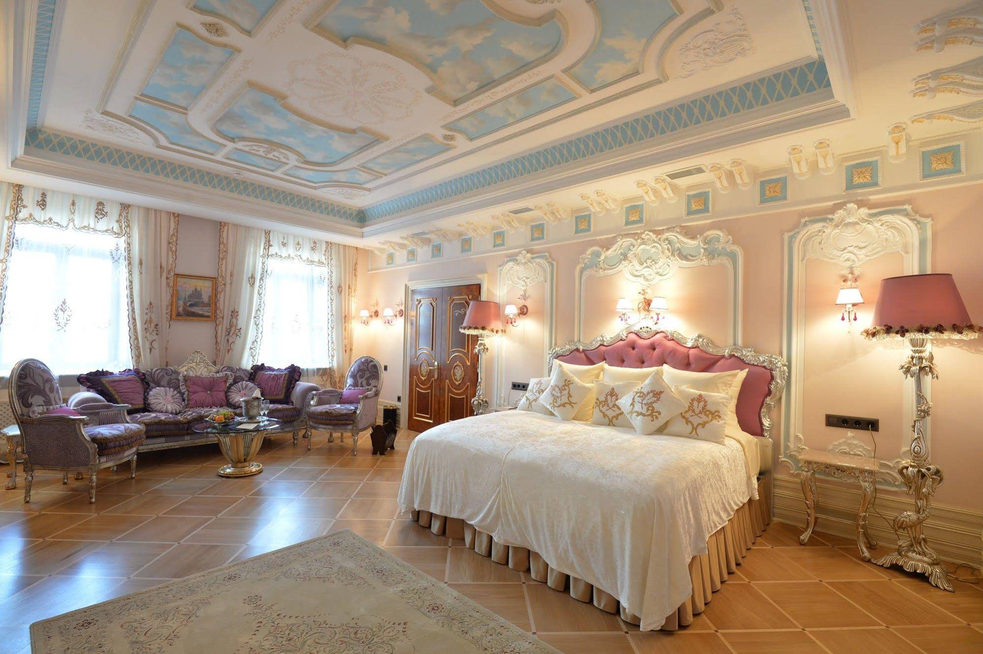 Trezzini Palace Hotel