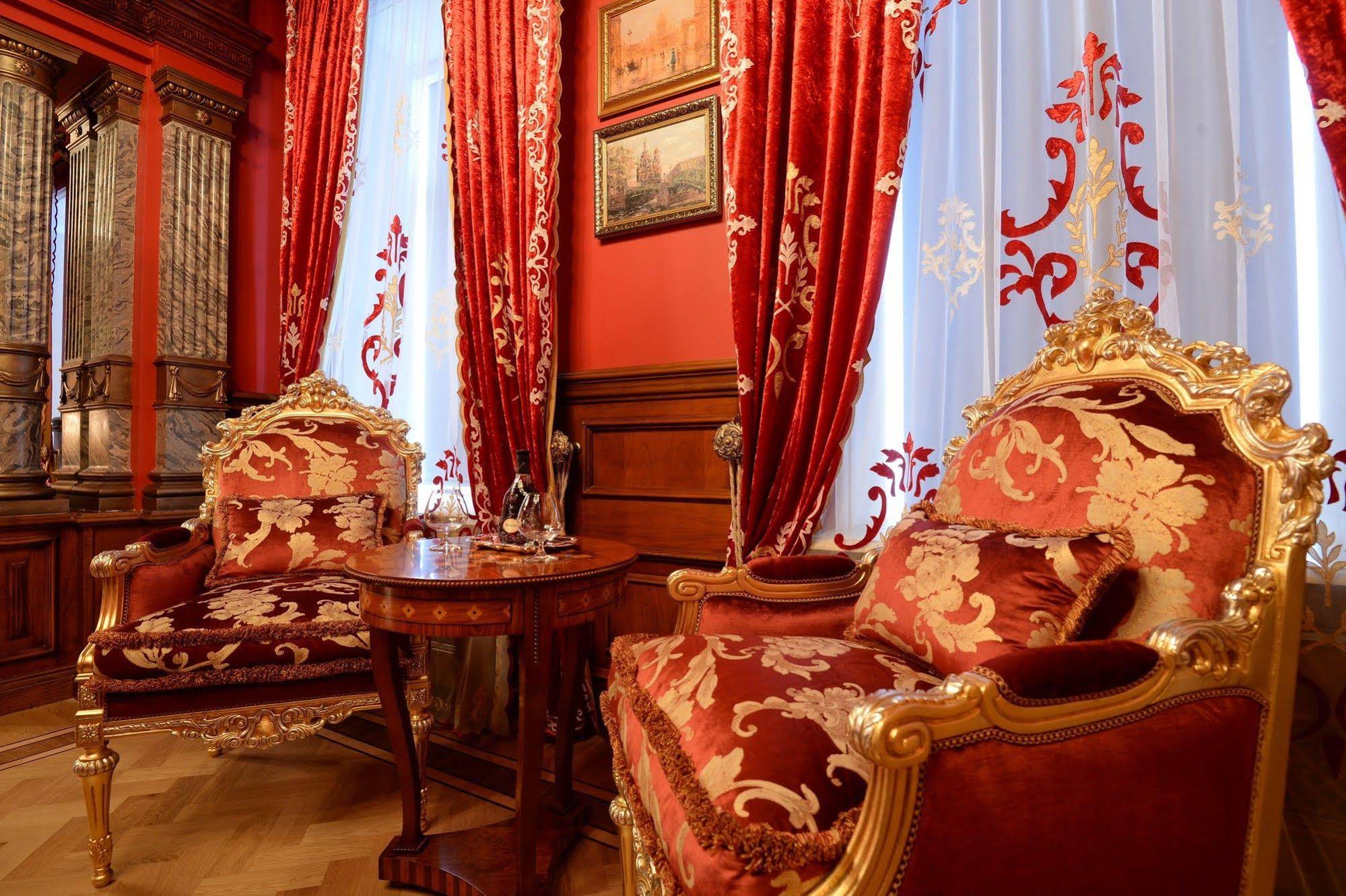 Trezzini Palace Hotel