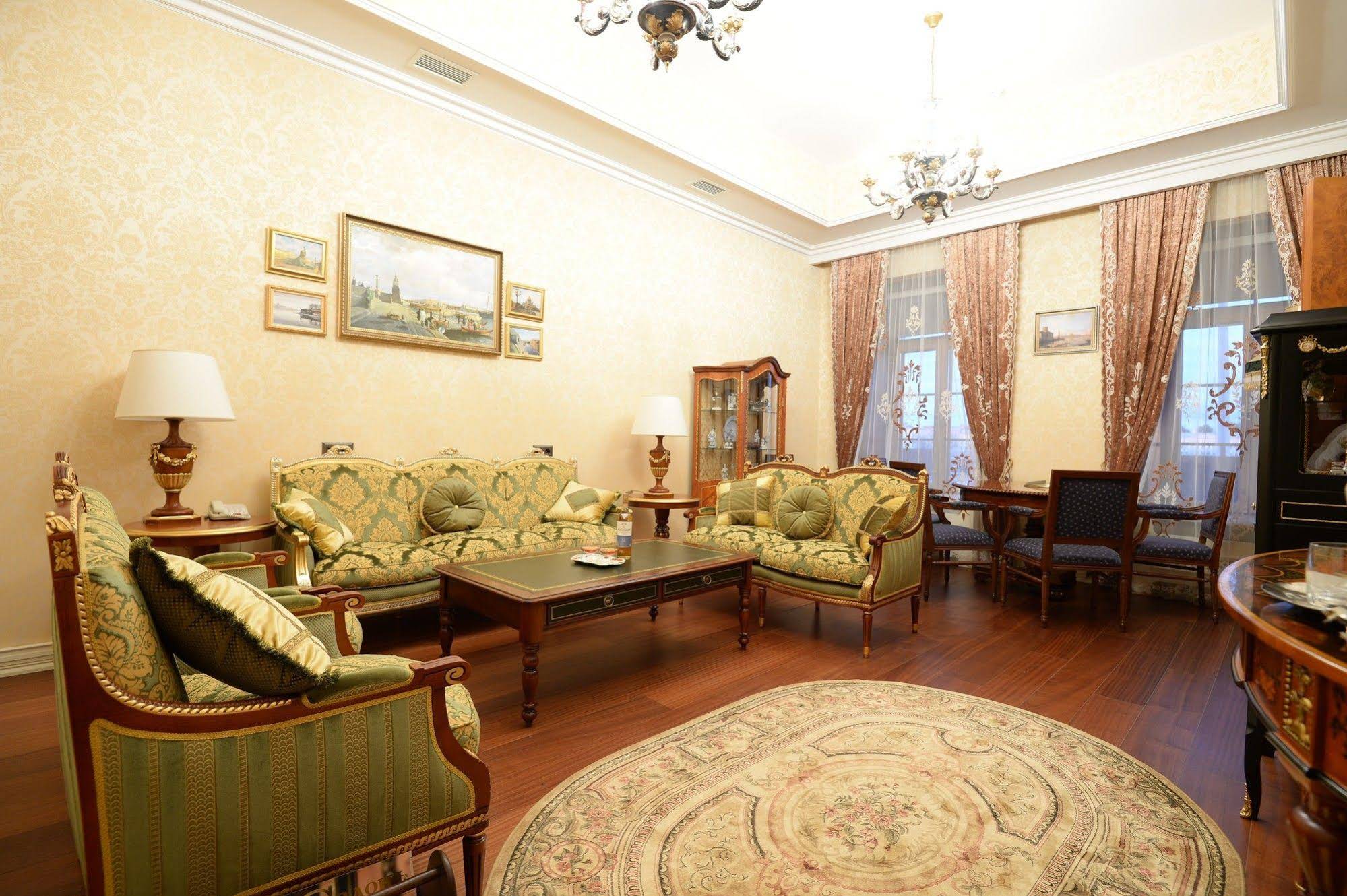 Trezzini Palace Hotel