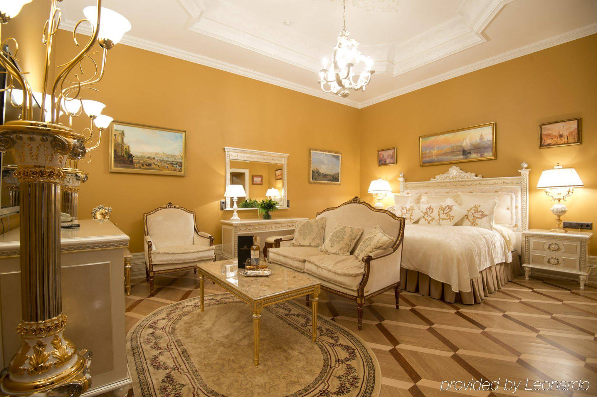 Trezzini Palace Hotel