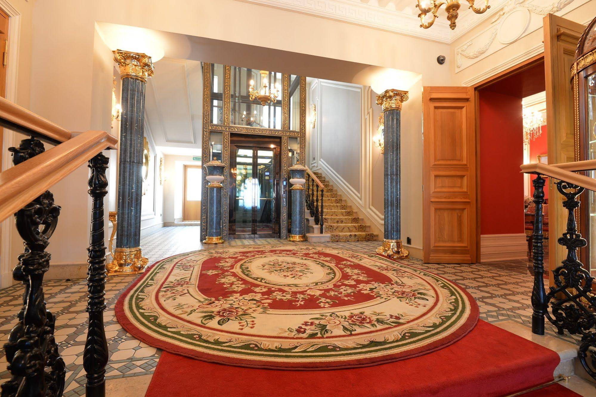 Trezzini Palace Hotel