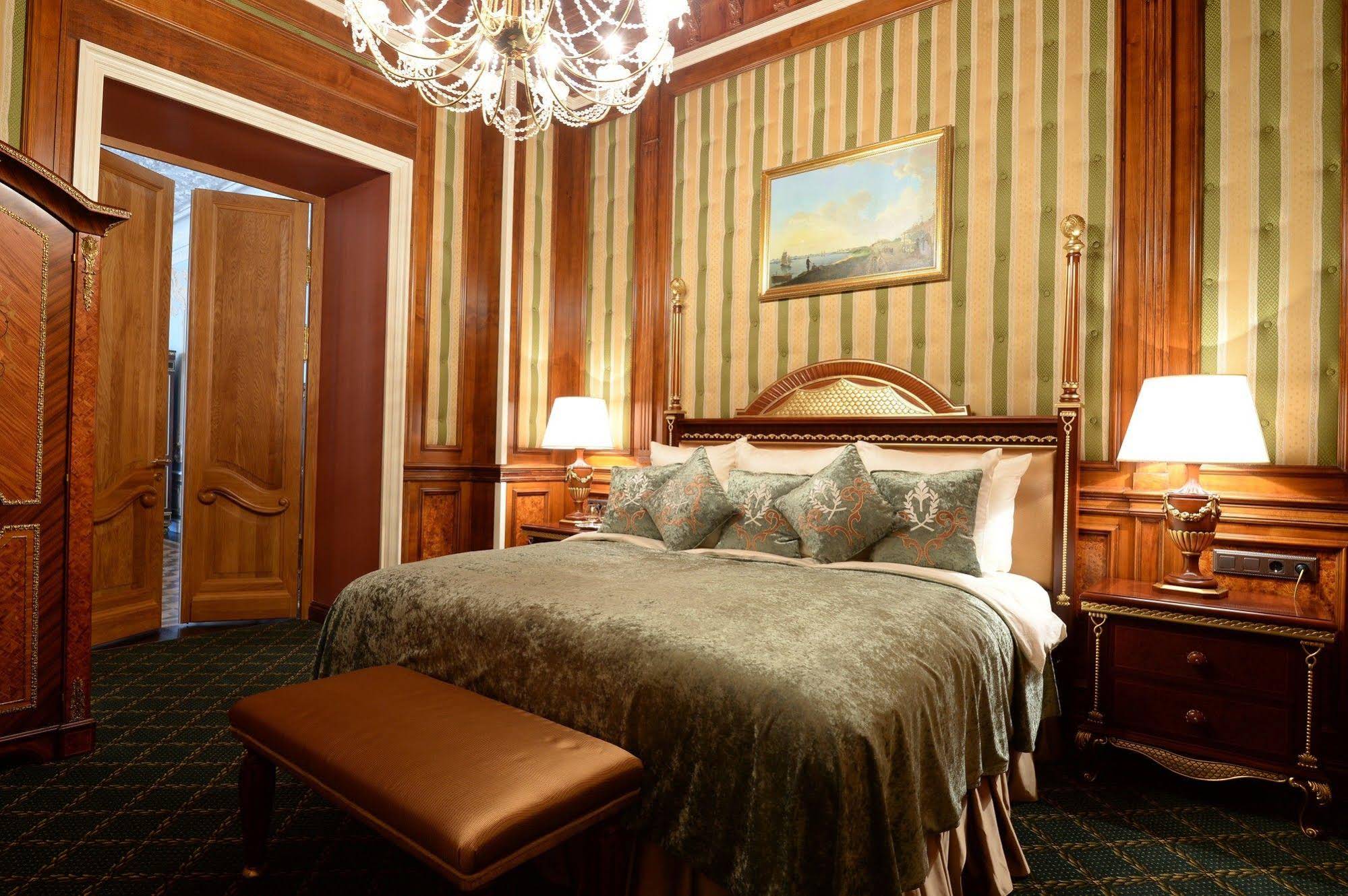 Trezzini Palace Hotel