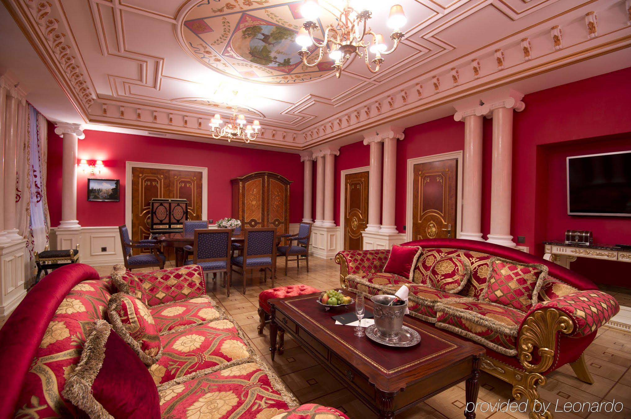 Trezzini Palace Hotel