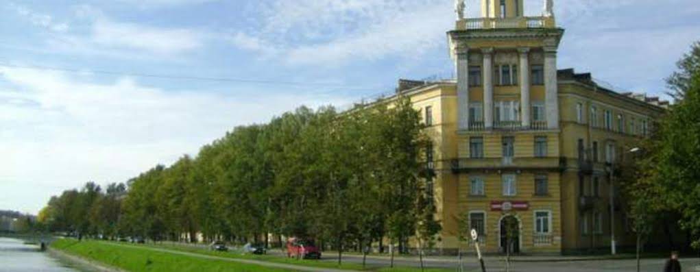 Uyutnaya