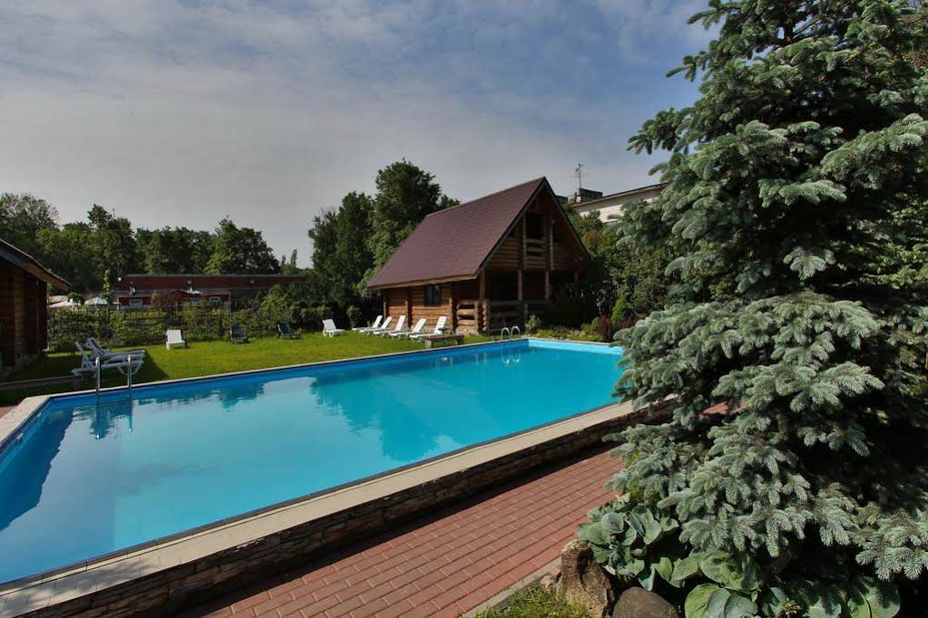 Uzhno Primorskiy Hotel