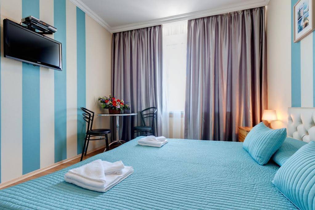 Uzhno Primorskiy Hotel